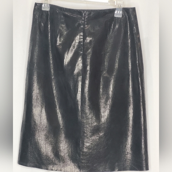 INC International Concepts Black Leather Crocodile Texture A-line Skirt - Size 8 - Picture 2 of 8